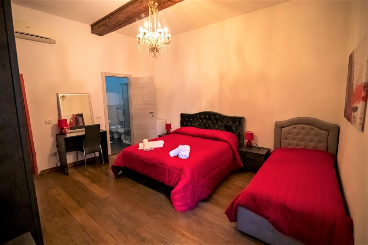 Triple Room,1333621682:JPEG