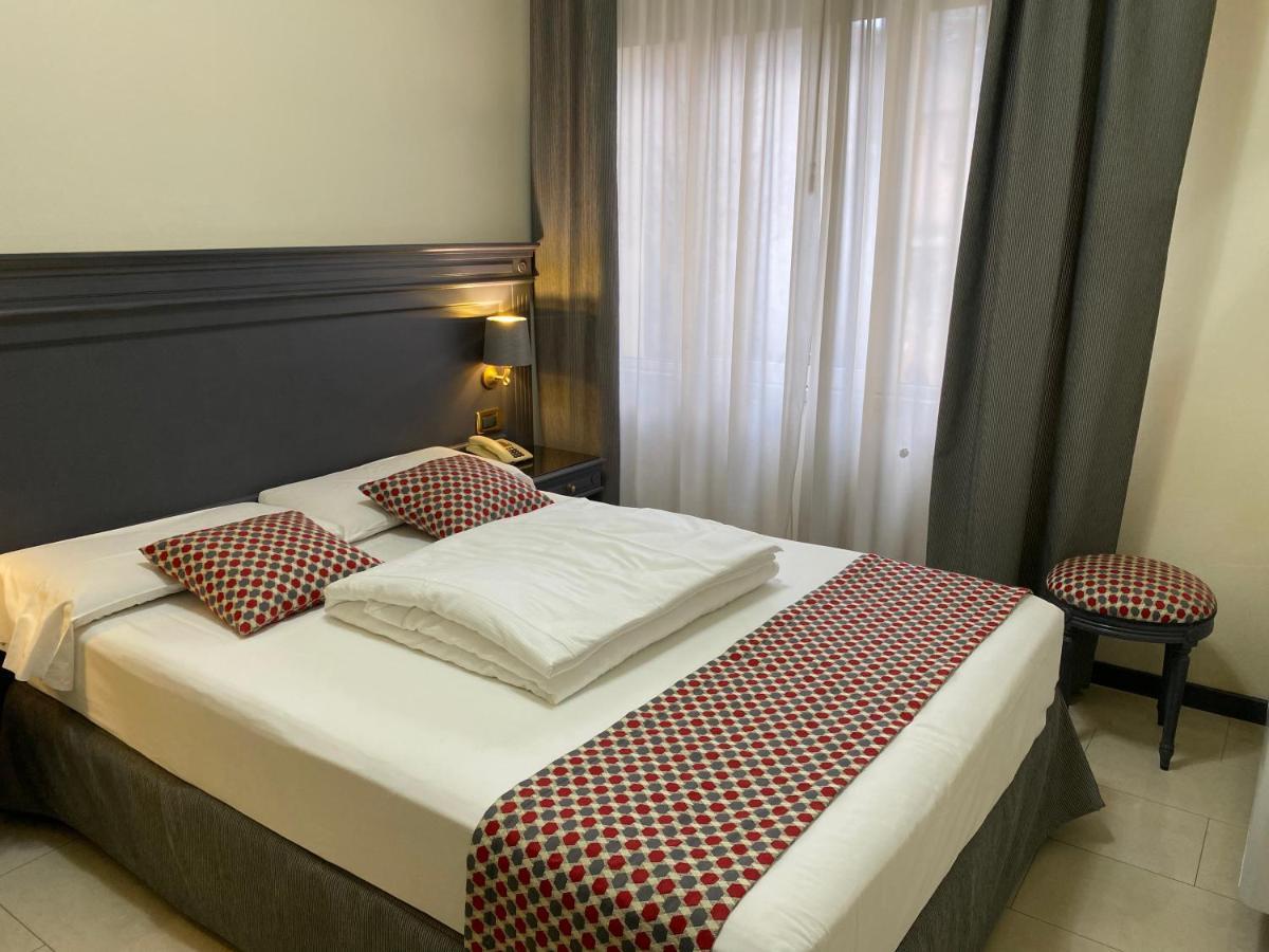 Standard Double Room,1341796451:JPEG