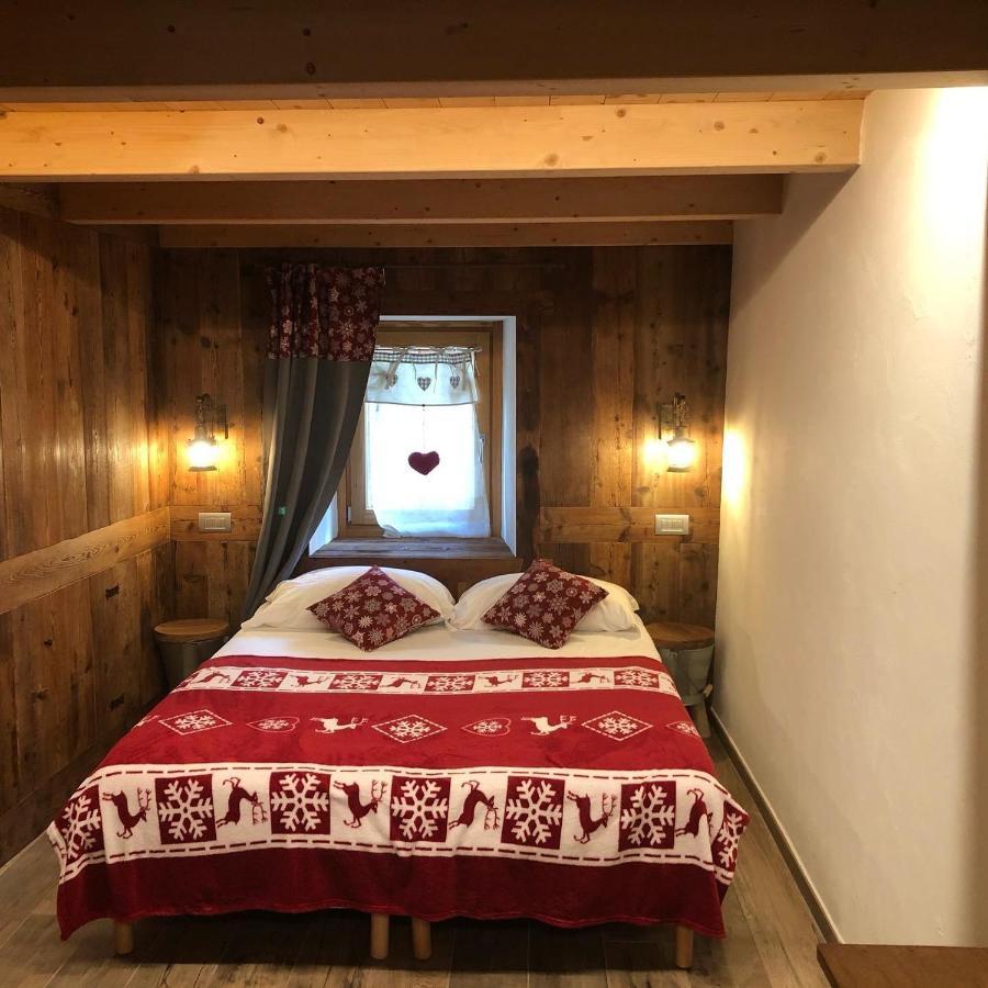 Double or Twin Room Balcony