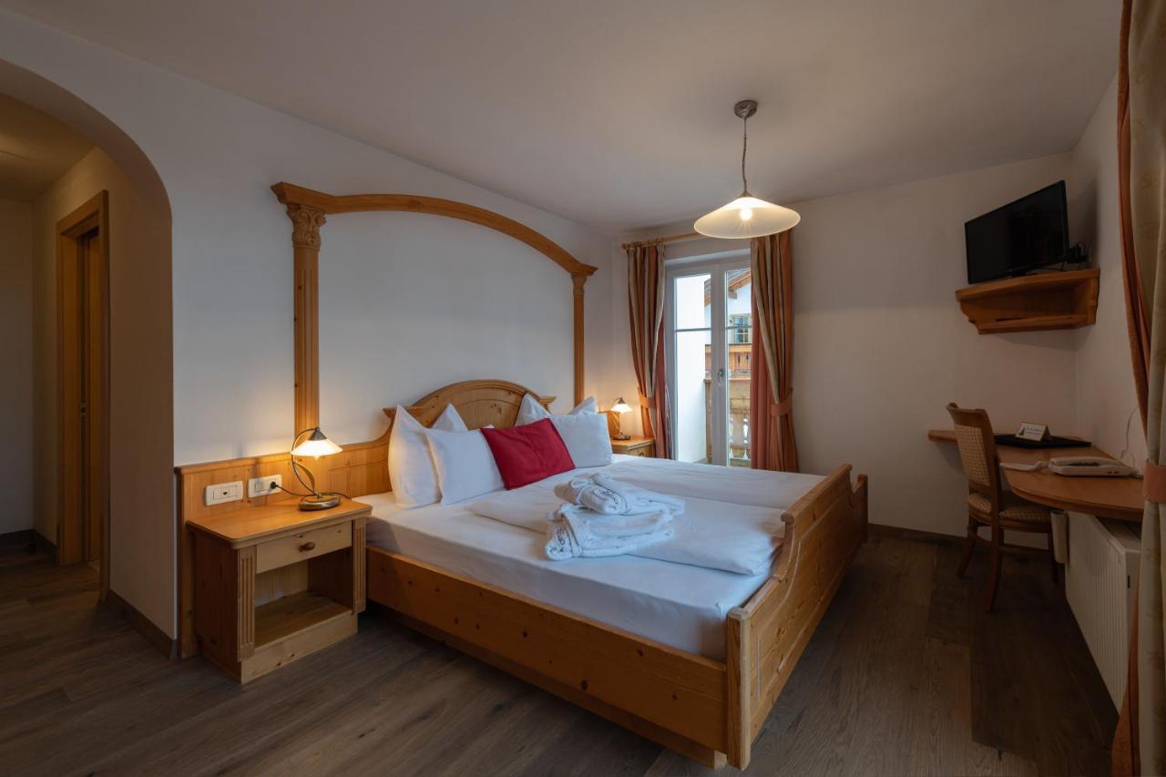 Doppelzimmer mit Balkon