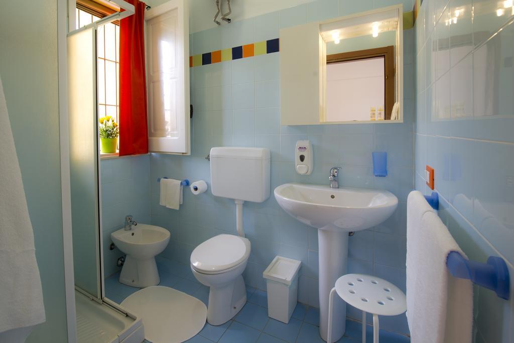 Deluxe Double Room with Extra Bed