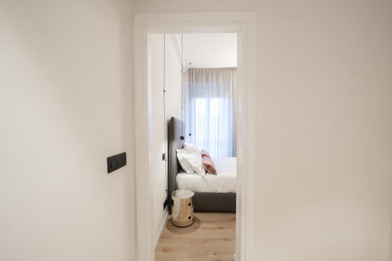 Superior Apartment,1351398796:JPEG