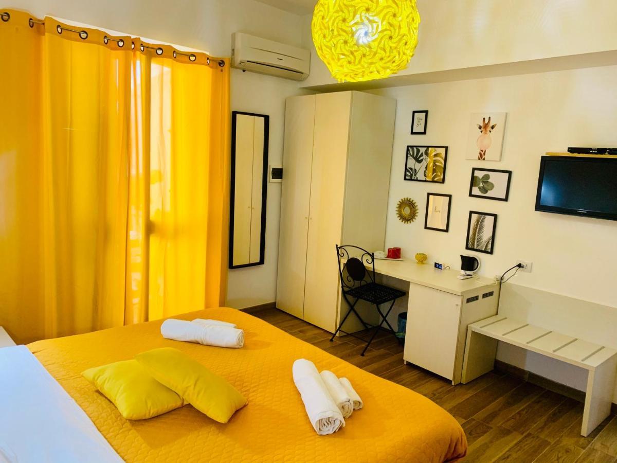 Triple Room Terrace