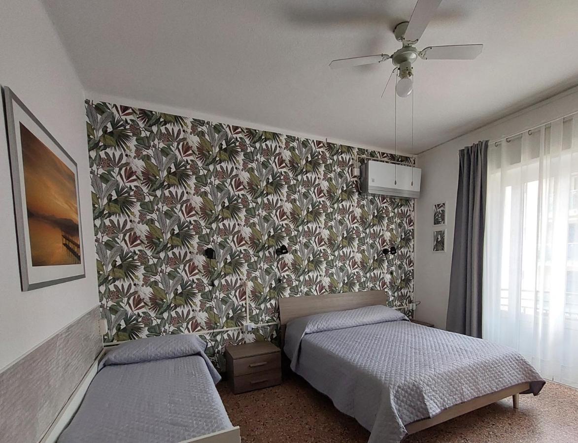 Deluxe Double Room Balcony,1354122251:JPEG