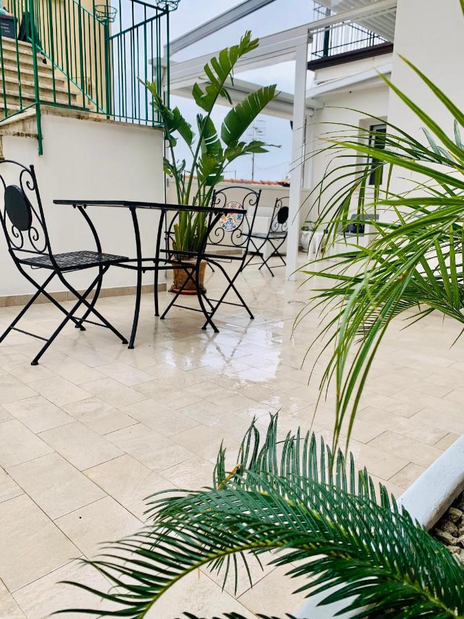 Deluxe Double or Twin Room Garden View