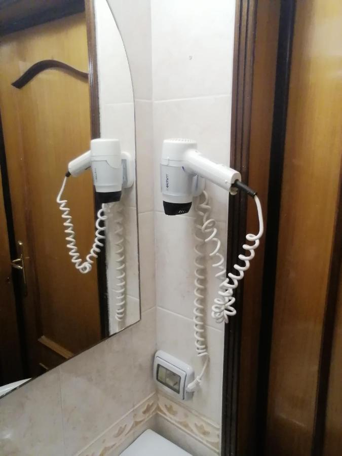 Deluxe Room,1357749809:JPEG