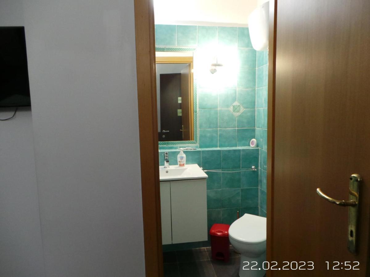 Quadruple Room Private Bathroom