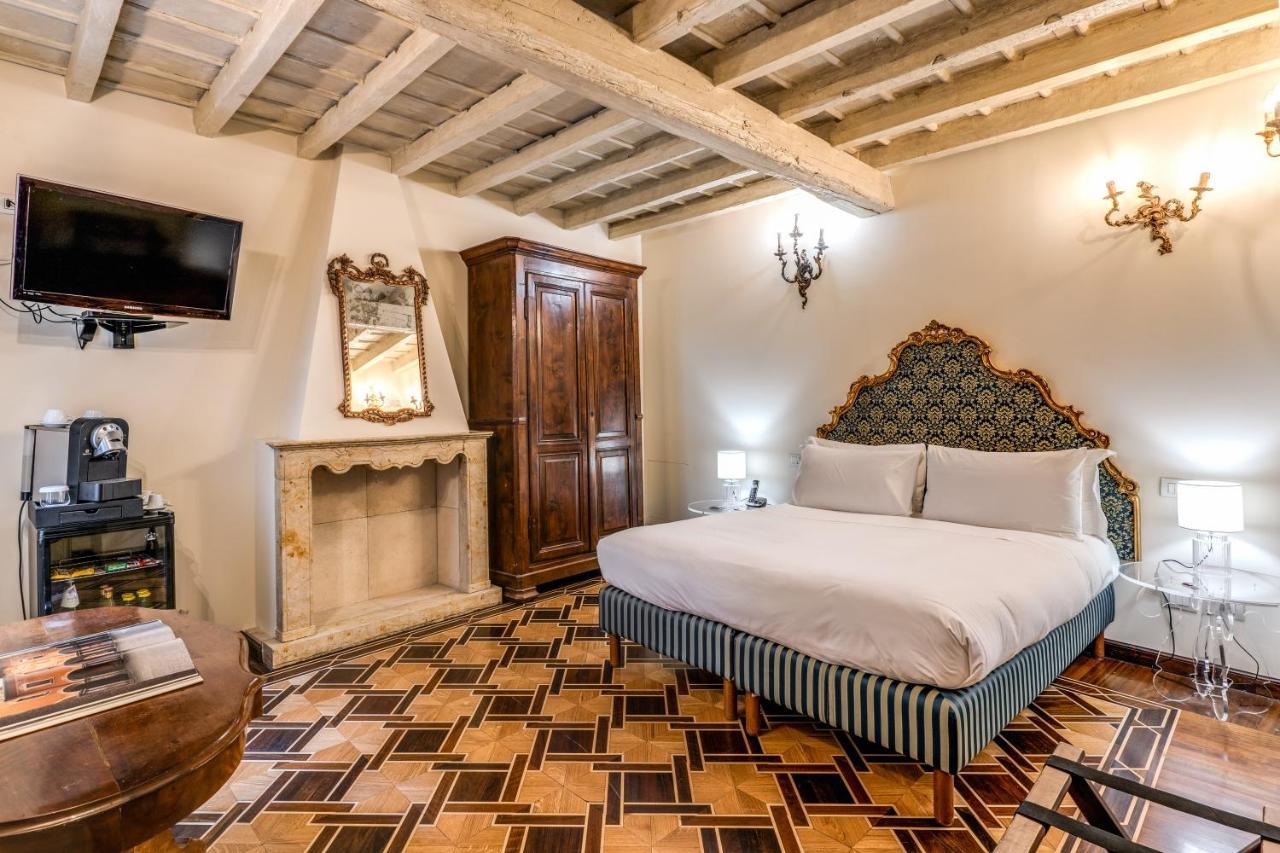 Quarto com Cama de Casal ou 2 de Solteiro