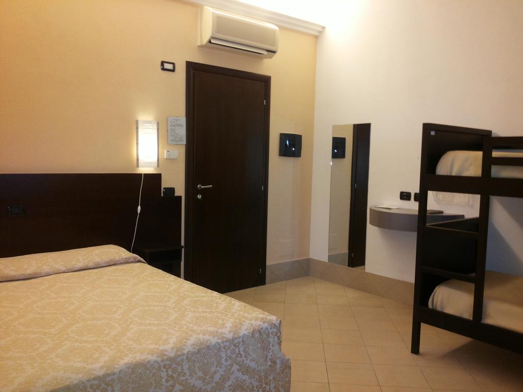 Quadruple Room,142231287:JPEG