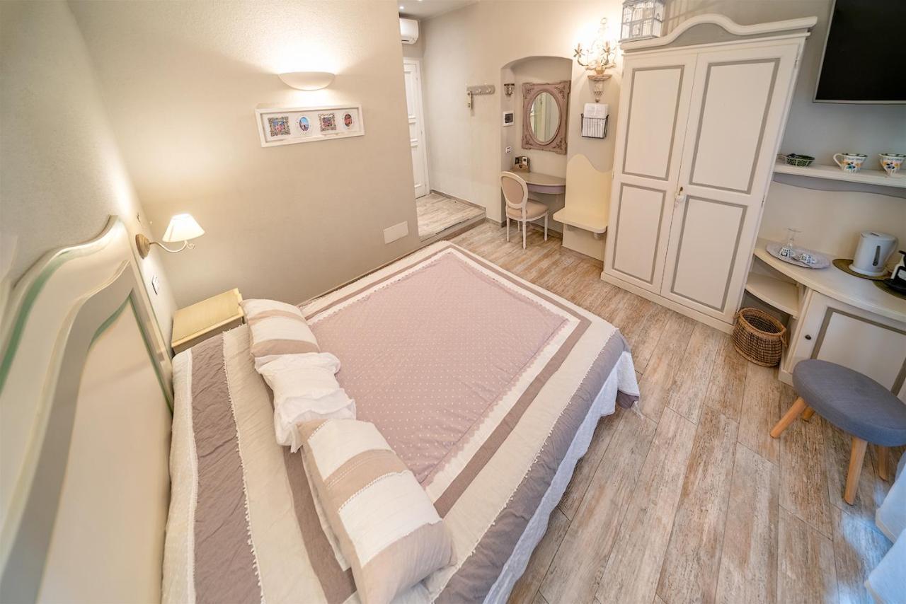 Double Room Private Bathroom Vermentino