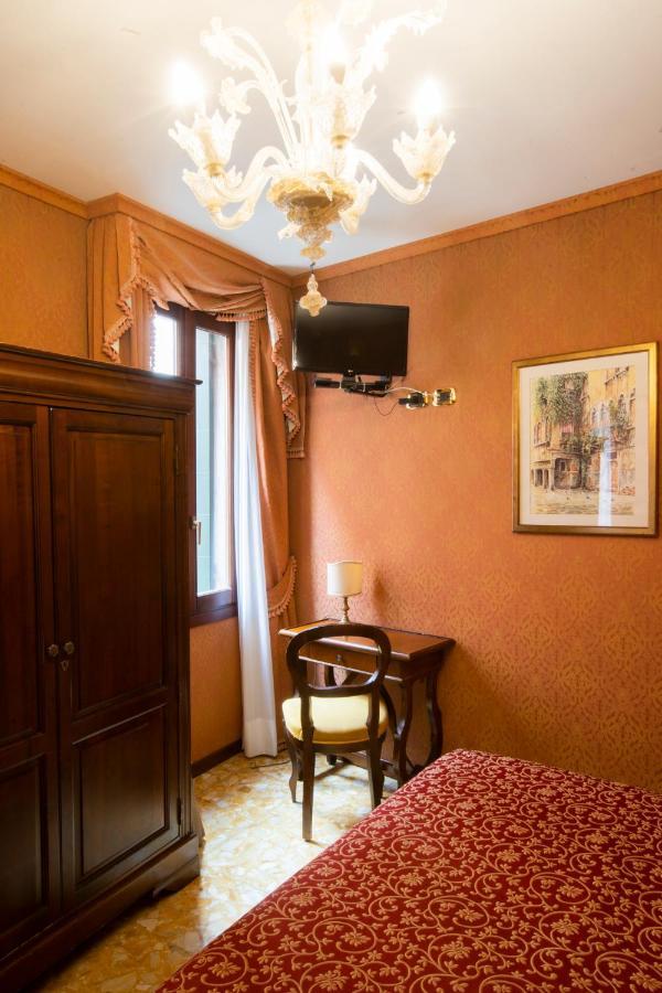 Classic Double or Twin Room,1706590355:JPEG