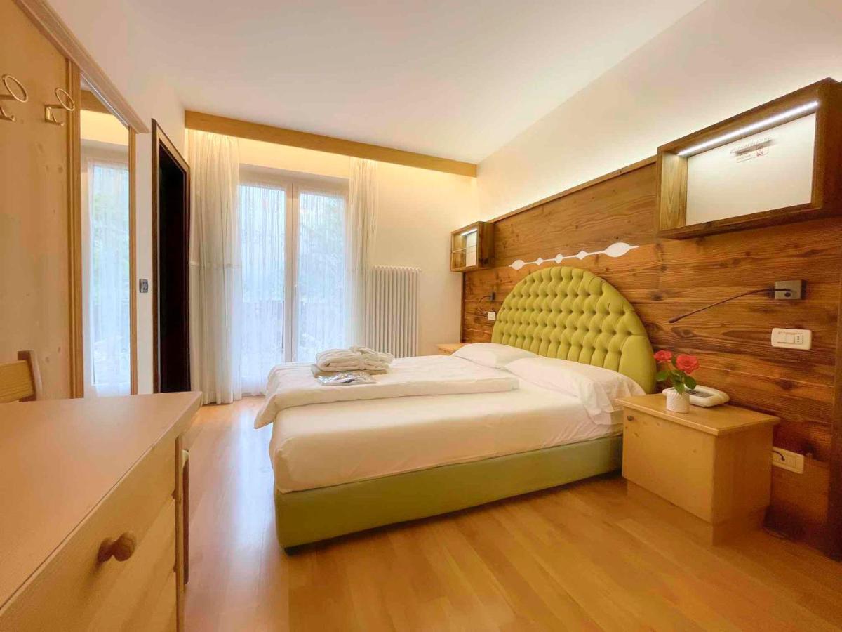 Double Room,1371538112:JPEG