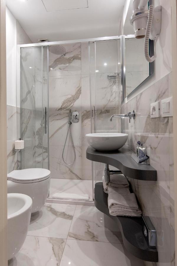 Dreibettzimmer