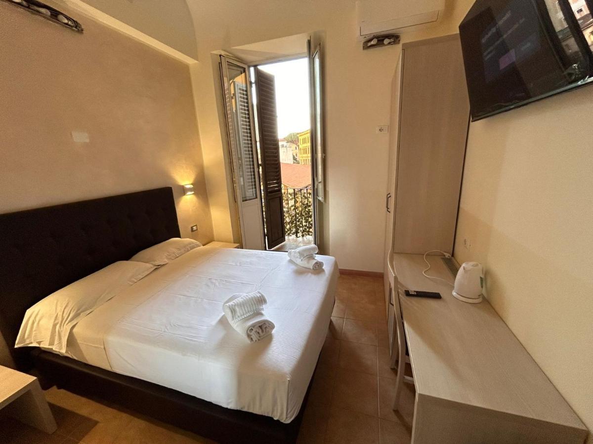 Quarto com Cama King-size e Varanda