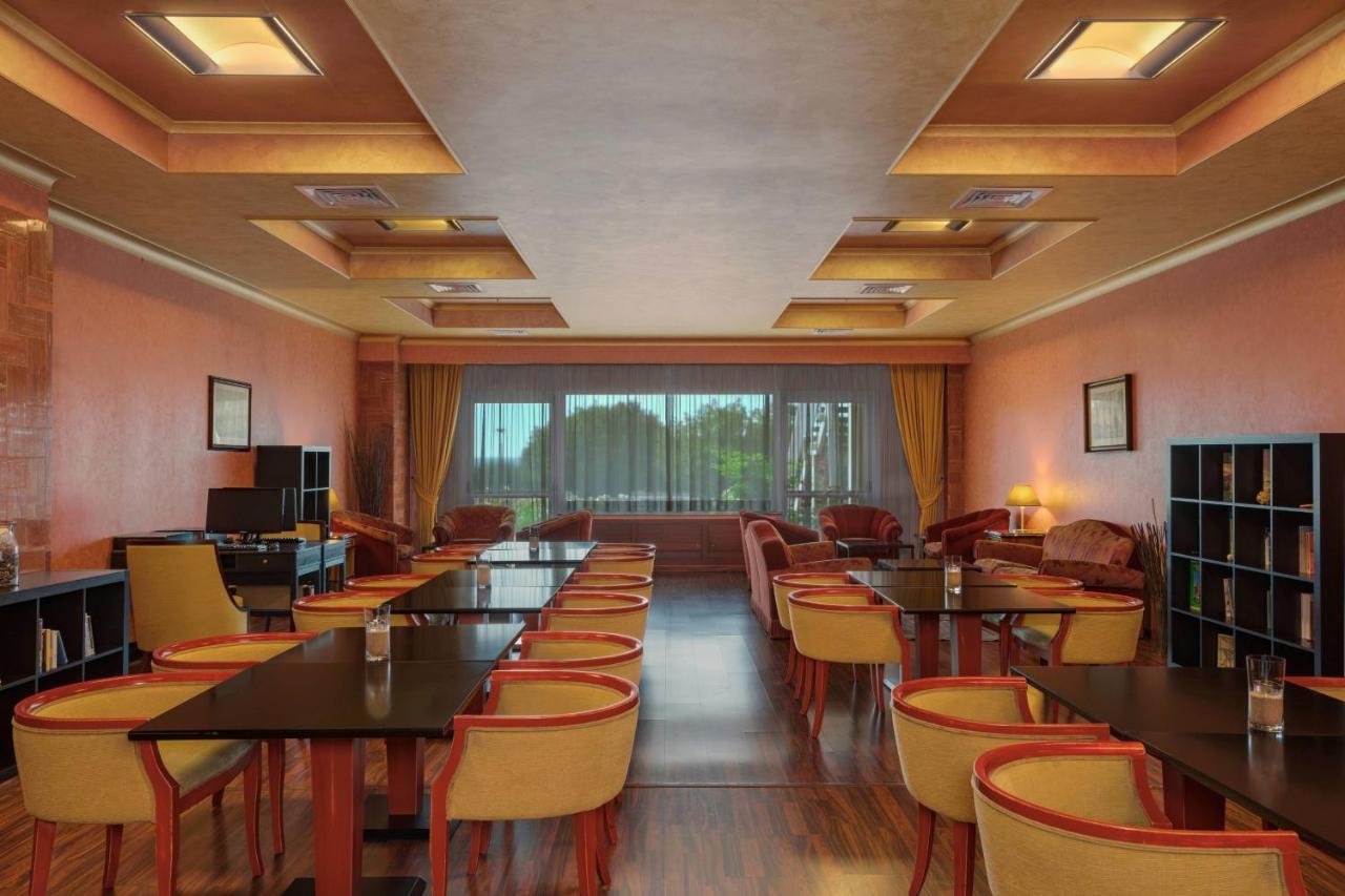 Habitación Doble Executive con acceso al salón