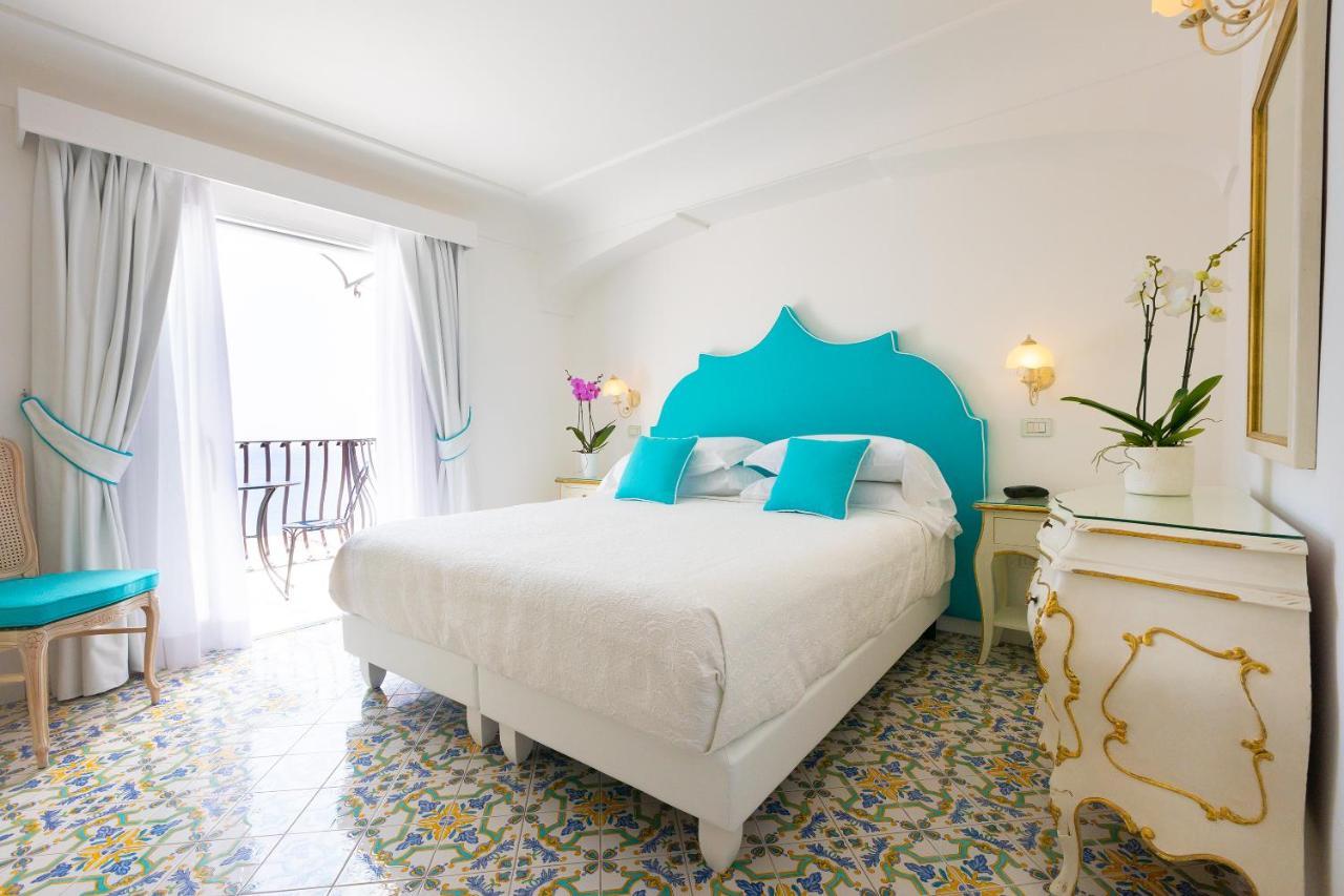 Superior Double Room Balcony Sea View