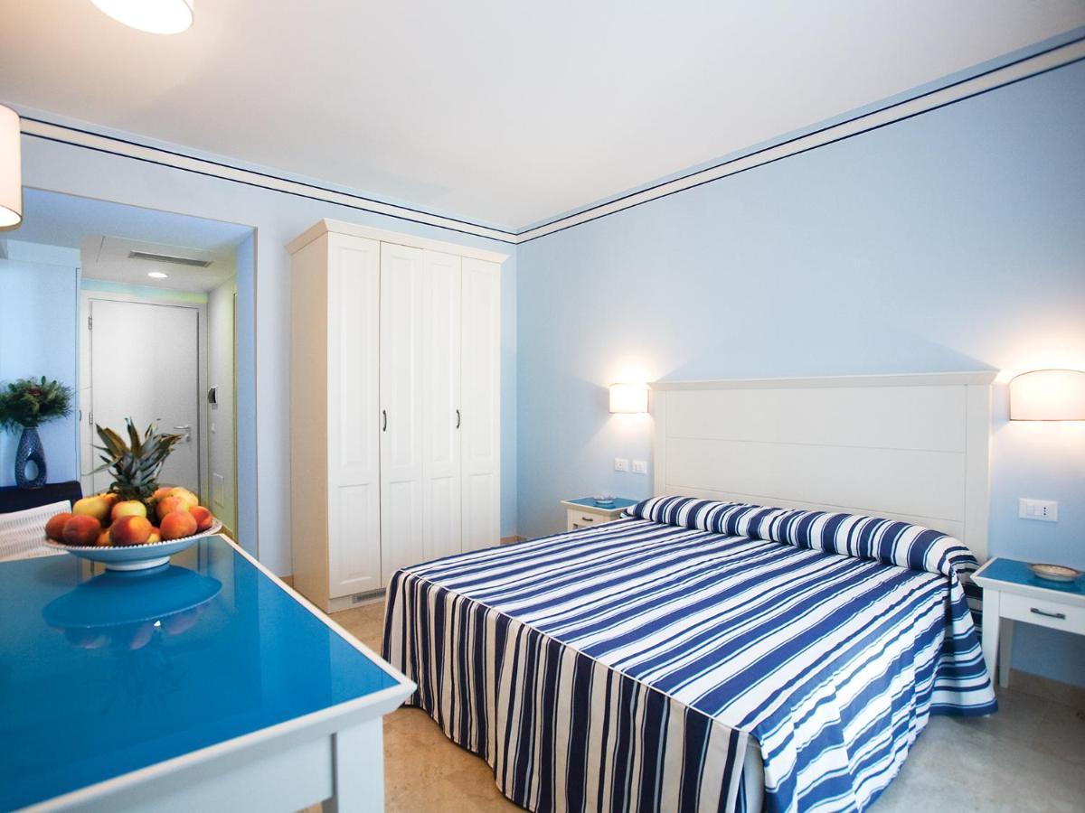 Classic Double or Twin Room,1163243649:JPEG