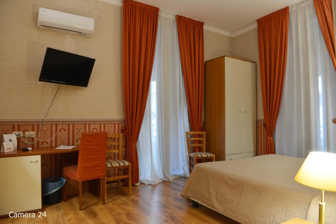 Deluxe Double or Twin Room with Balcony