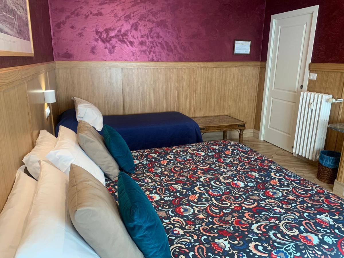 Quarto Duplo Amplo
