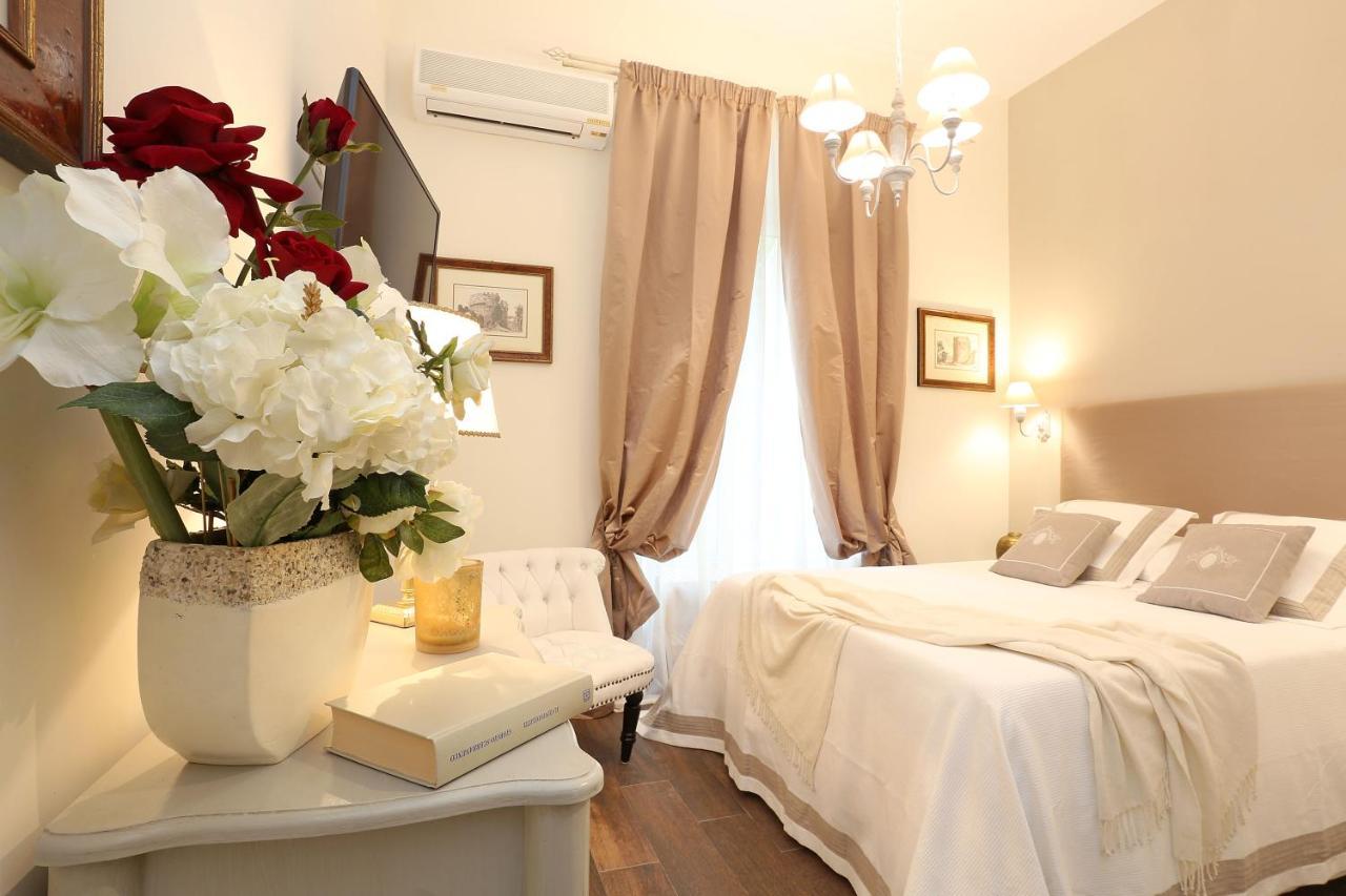 Double Room,1384757924:JPEG