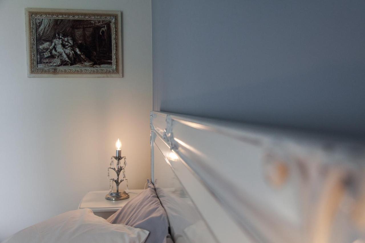 Deluxe Double Room Balcony,1385551823:JPEG