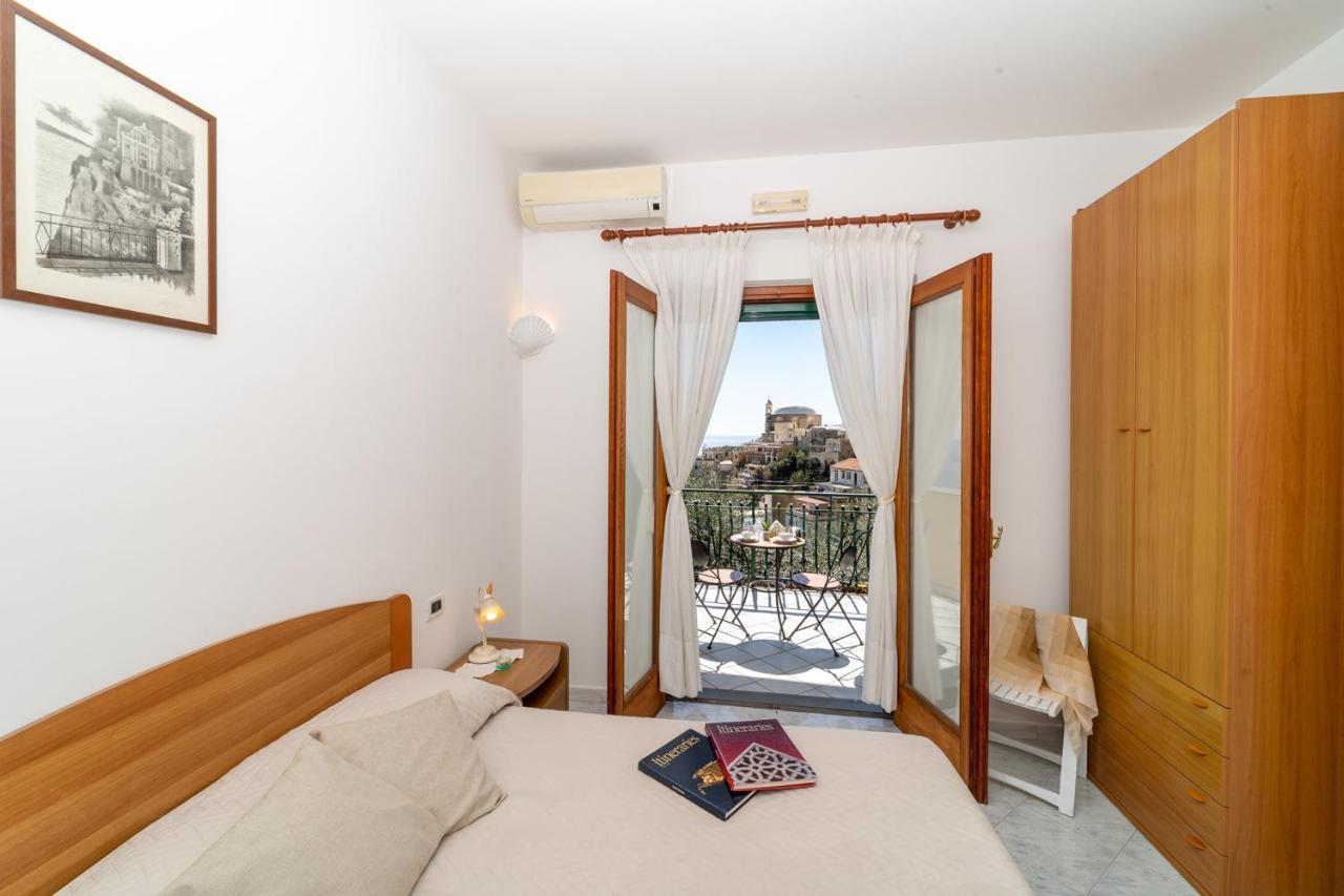 Double Room Sea View,1388344712:JPEG