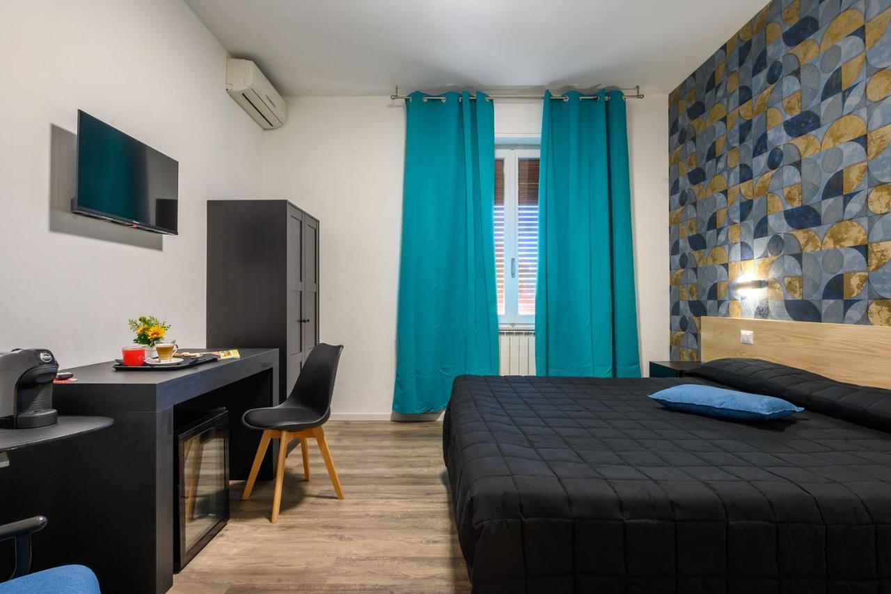 Deluxe Room,1395966983:JPEG