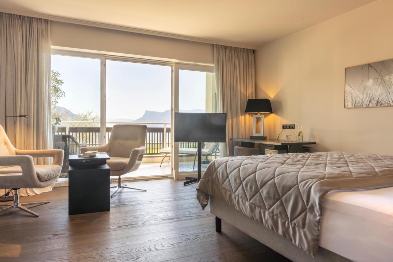 Double Room,1396879958:JPEG