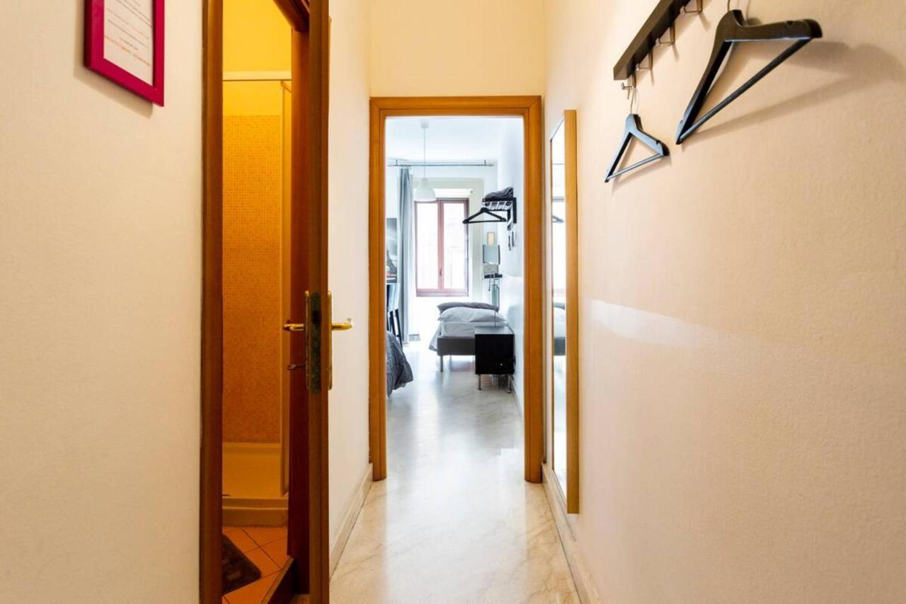 Small Twin Room,1397618927:JPEG