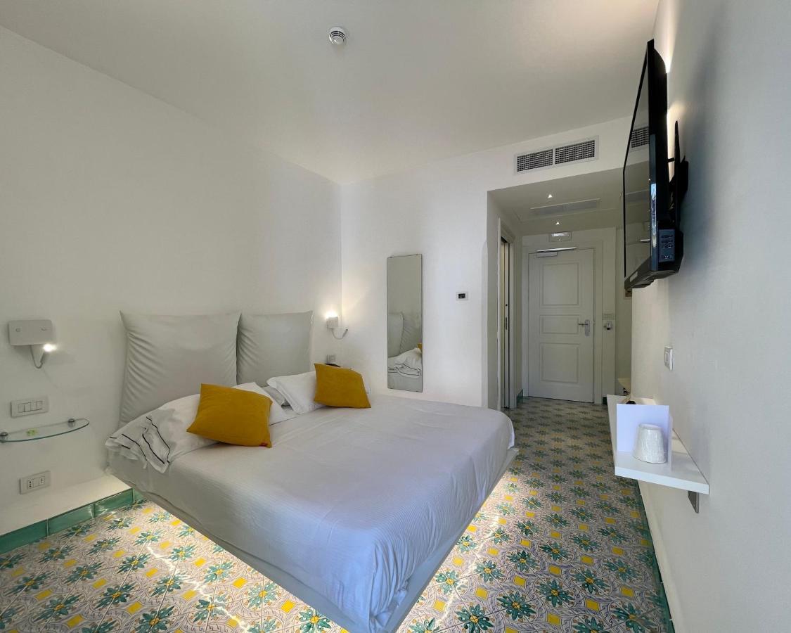 Quarto Duplo Econômico