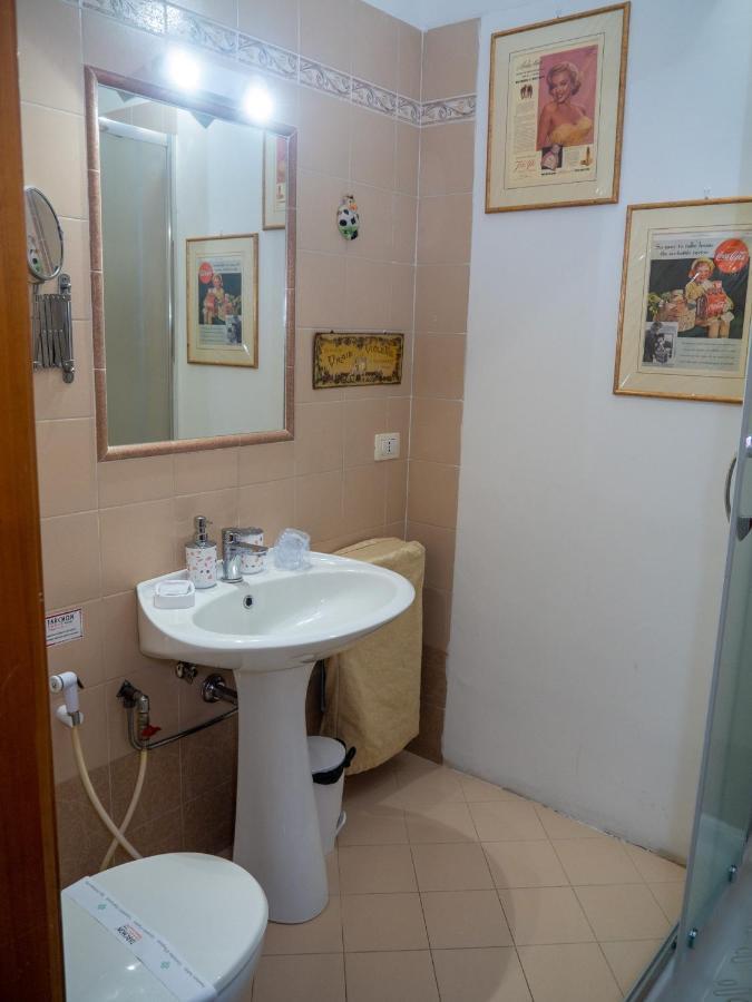 Standard Double Room,1393064330:JPEG