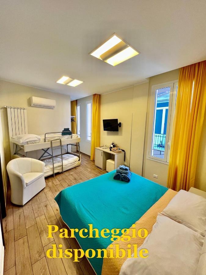 Quadruple Room,1403567642:JPEG
