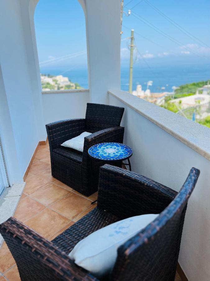 Double Room with Balcony and Sea View,1404172844:JPEG