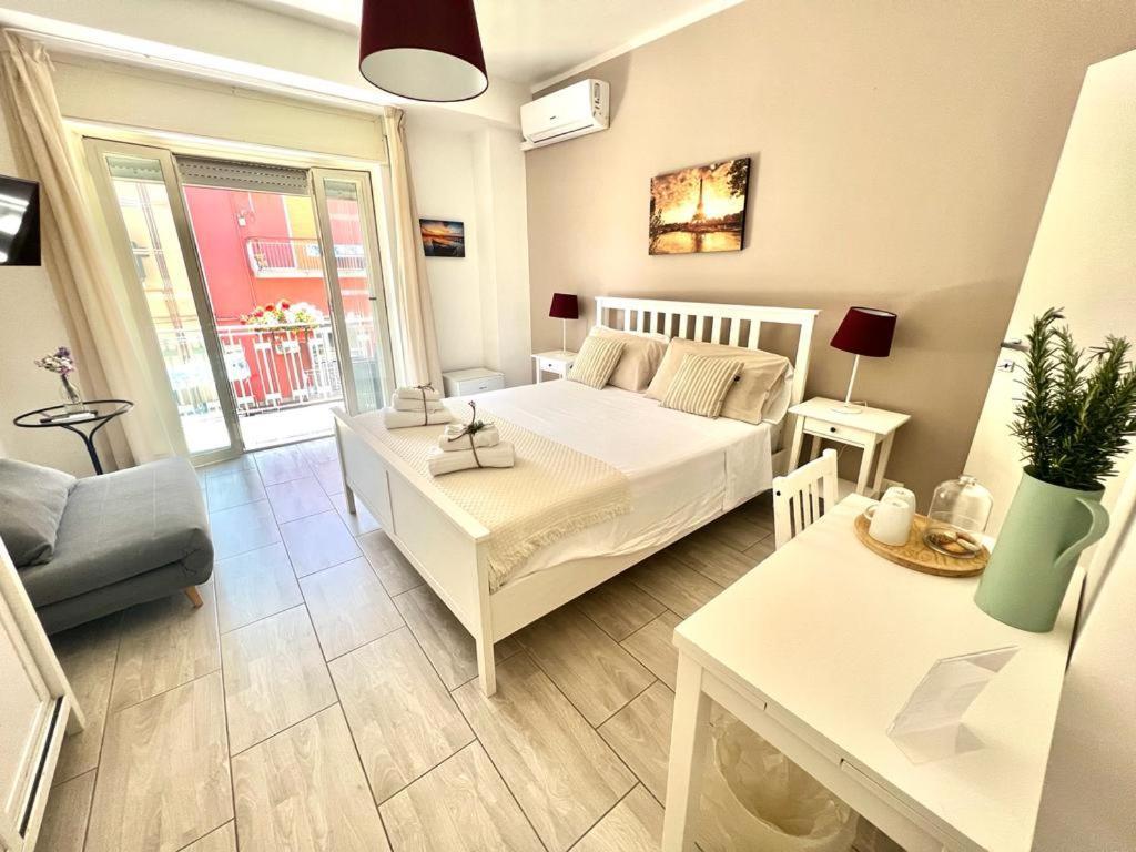 Deluxe Triple Room Sea View