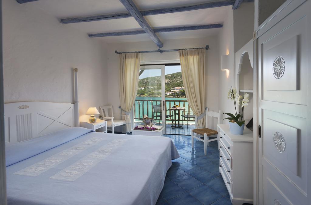 Deluxe Double Room with Sea View,908329849:JPEG