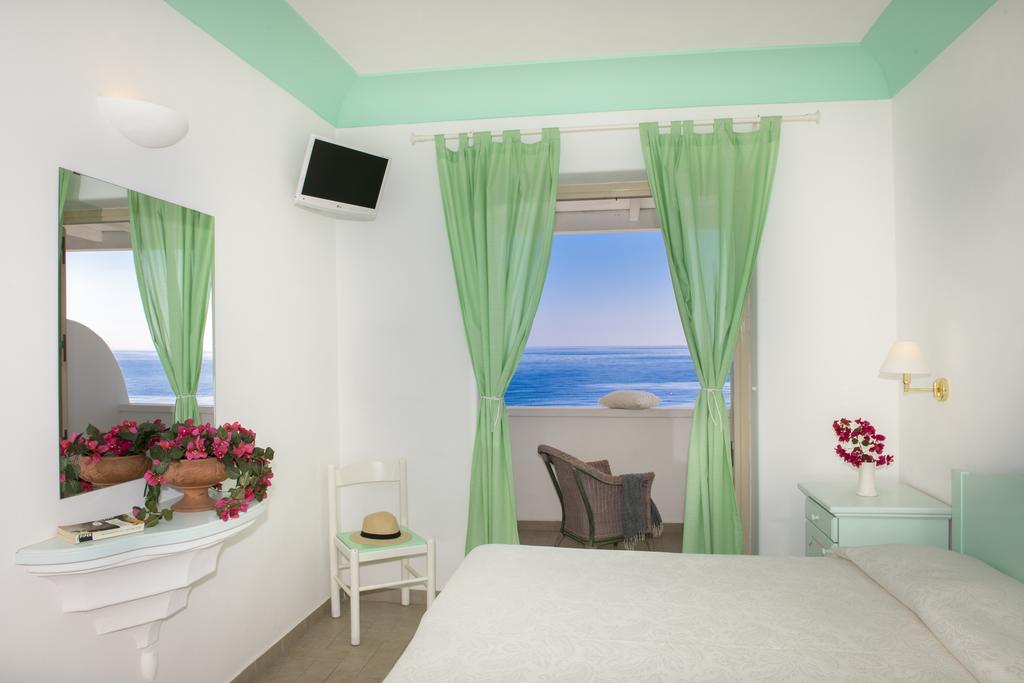 Superior Triple Room with Sea View