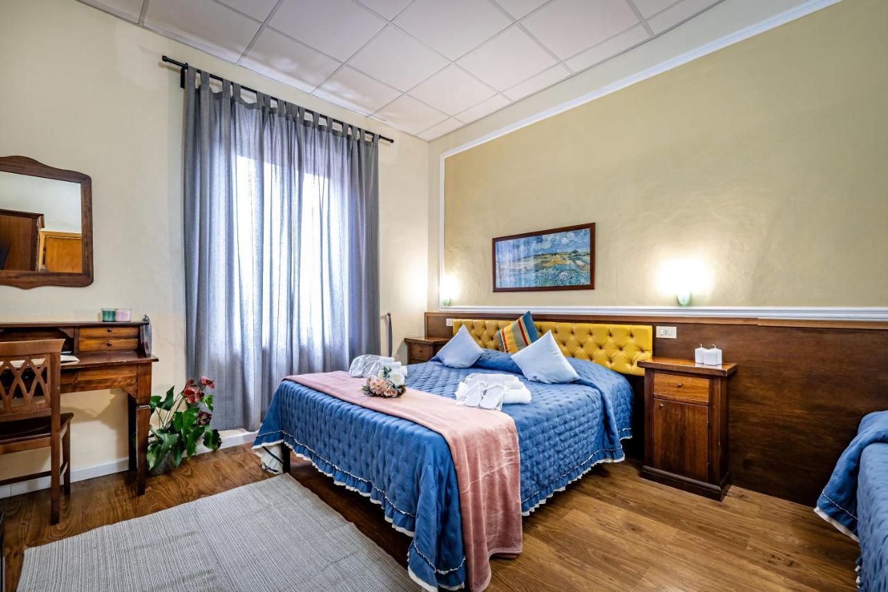 Triple Room,1414617365:JPEG