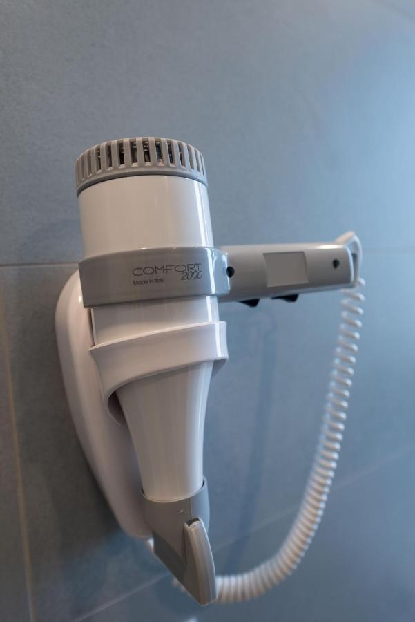 One-Bedroom Apartment,1415314827:JPEG