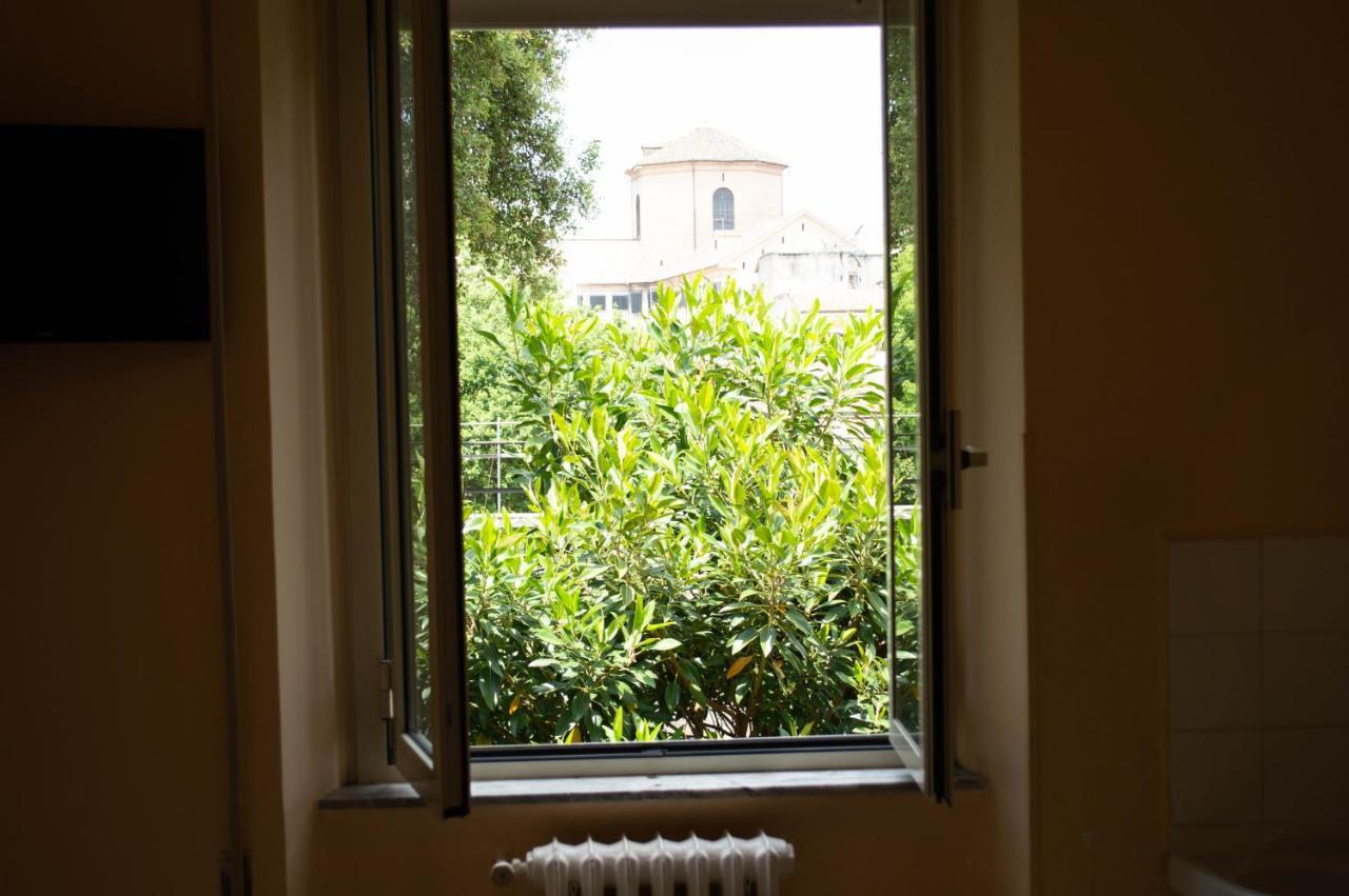 Economy Single Room