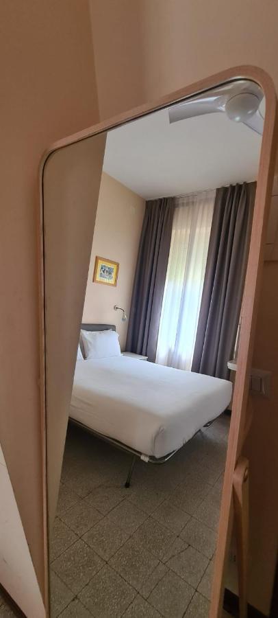 Double Room Private External Bathroom