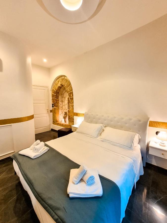 Deluxe Double Room Balcony