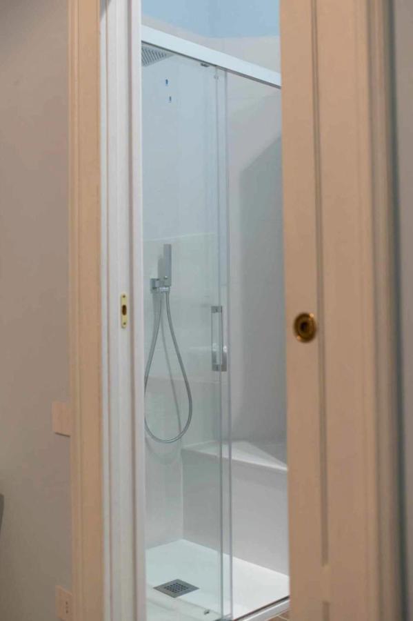 Double Room with Private Bathroom,1423024794:JPEG