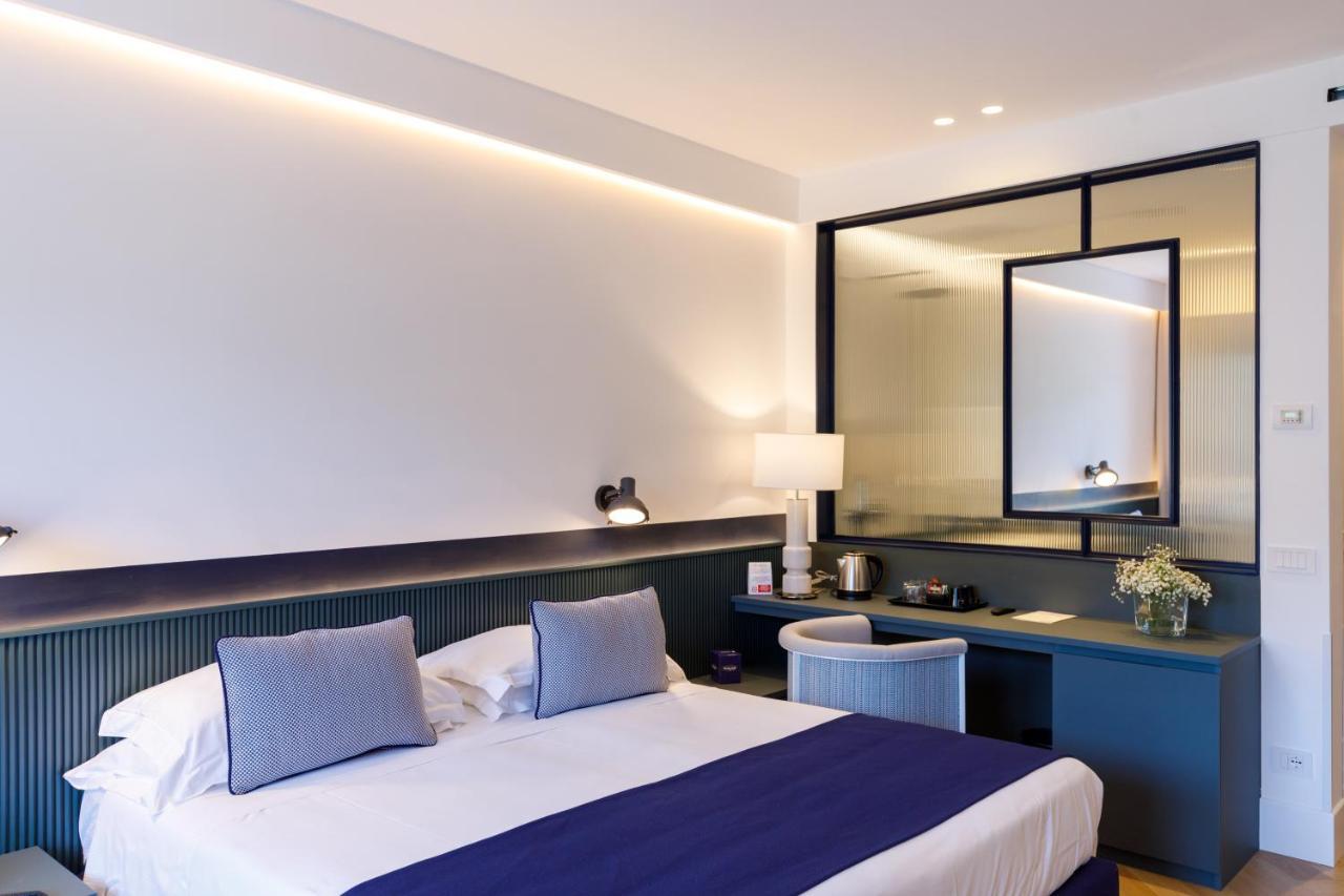 Deluxe Double or Twin Room with Balcony