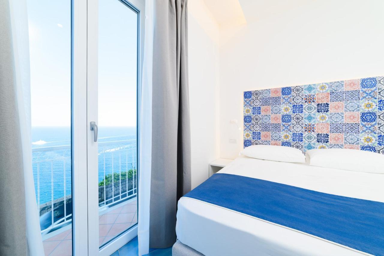 Deluxe Double Room Balcony Sea View