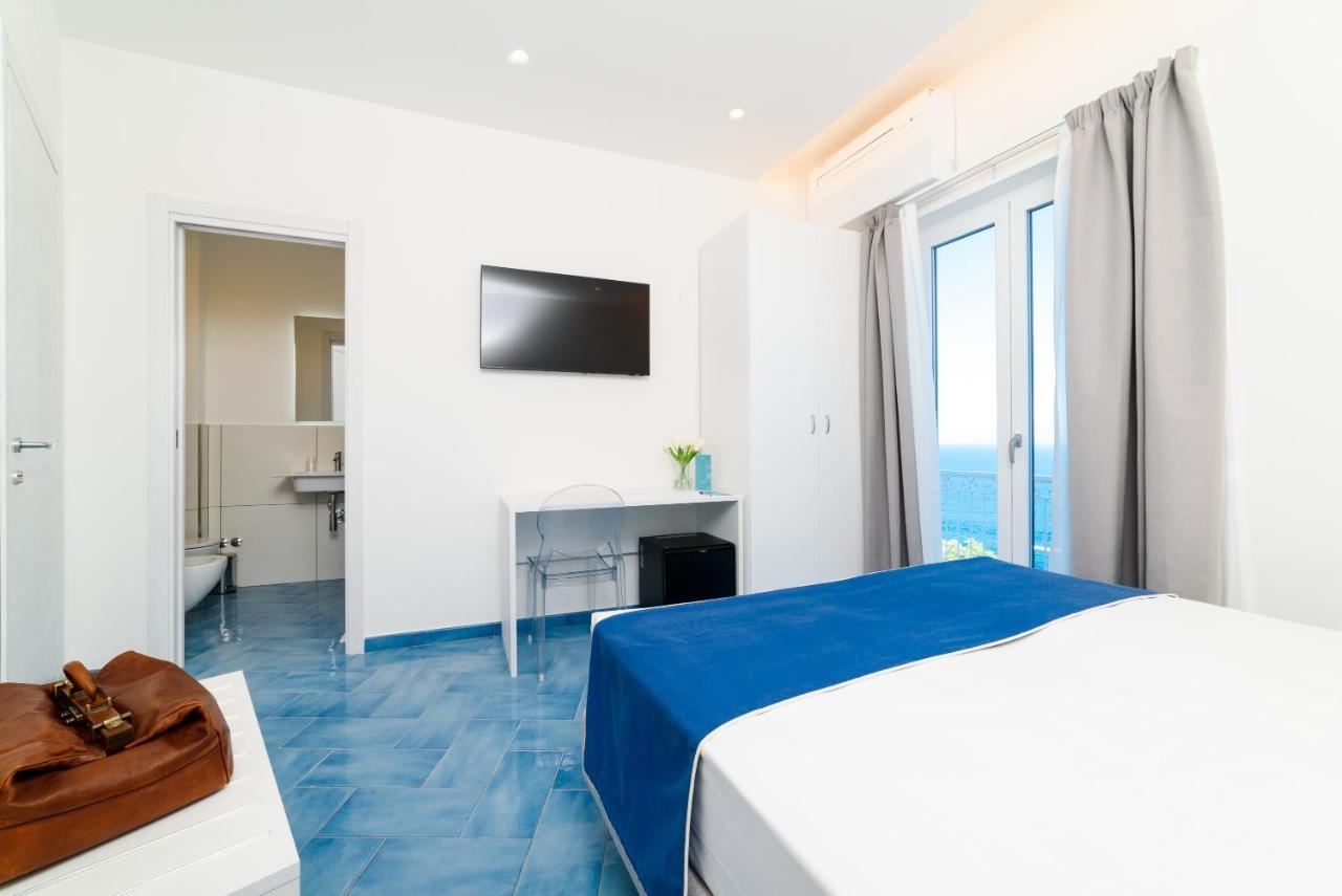 Deluxe Double Room Balcony Sea View