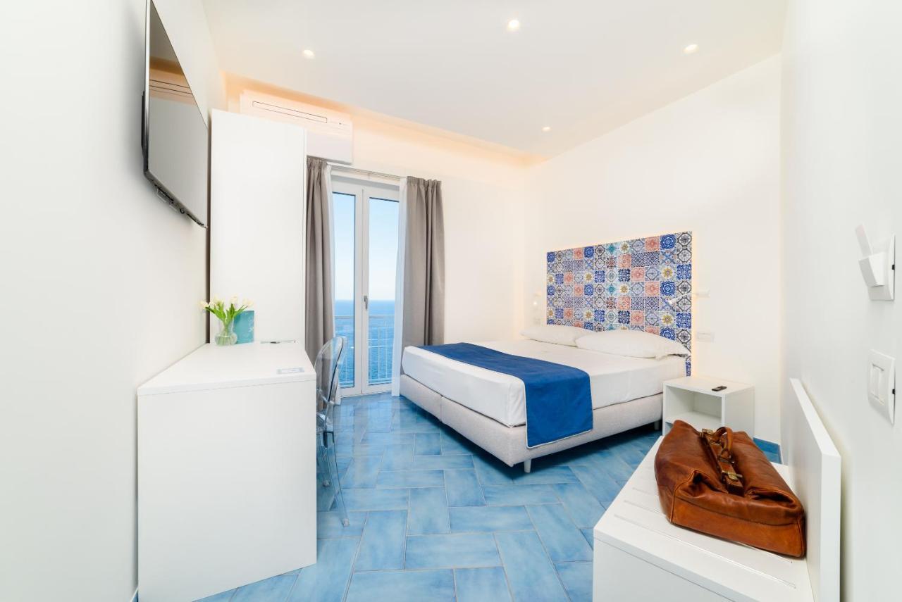 Deluxe Double Room Balcony Sea View