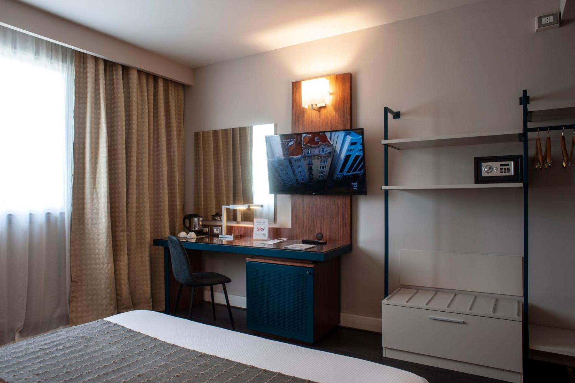 Superior Triple Room,1161895188:JPEG