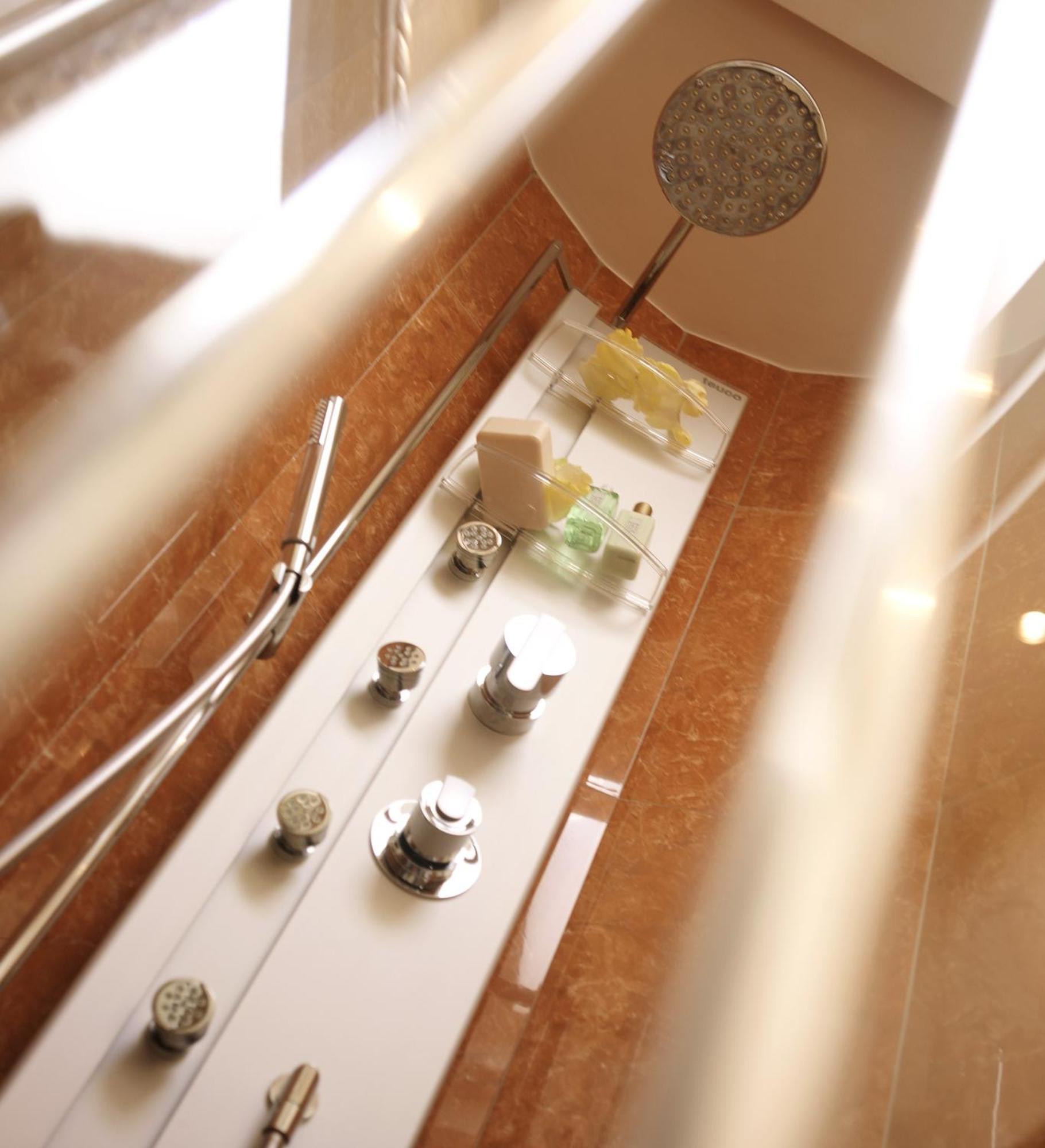 Executive Triple Room
