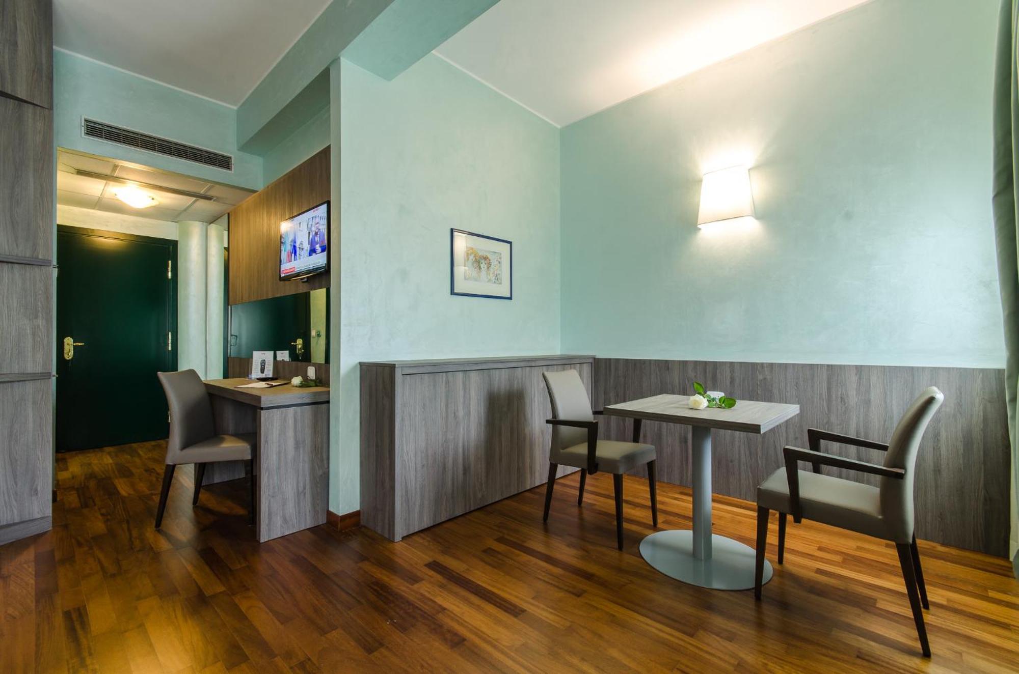 Deluxe Junior Suite
