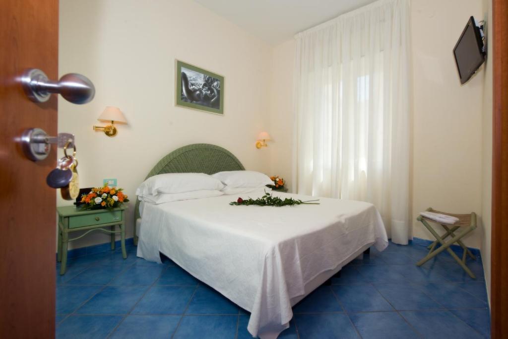 Double Room,14571929:JPEG
